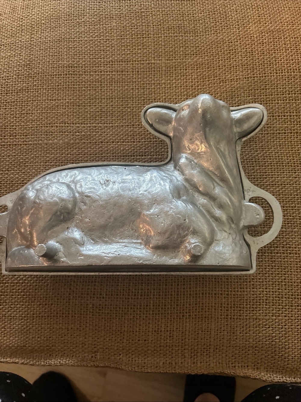 Renalde Cast Aluminum Sheep Mold Cake Pan 10 in - 2 Piece Heavy Vintage!